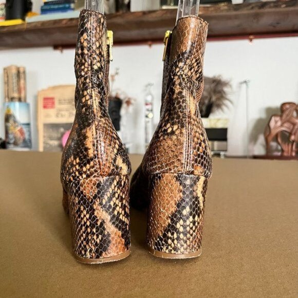 Zadig & Voltaire Glimmer Wilk Embossed Snake Heeled Boots - Picture 7 of 9